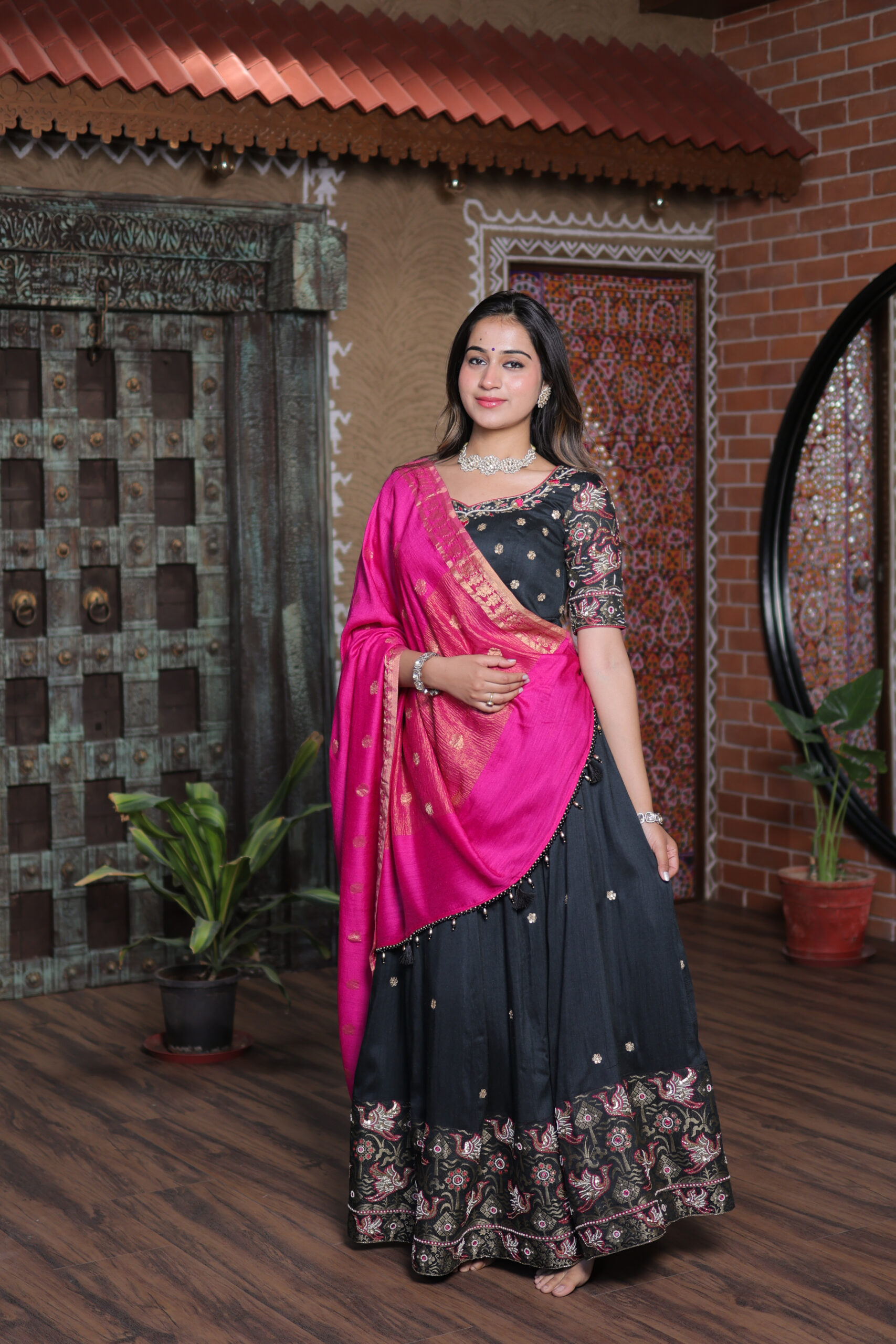 Elegant Handwork Chaniyacholi Set in Pure Munga Silk