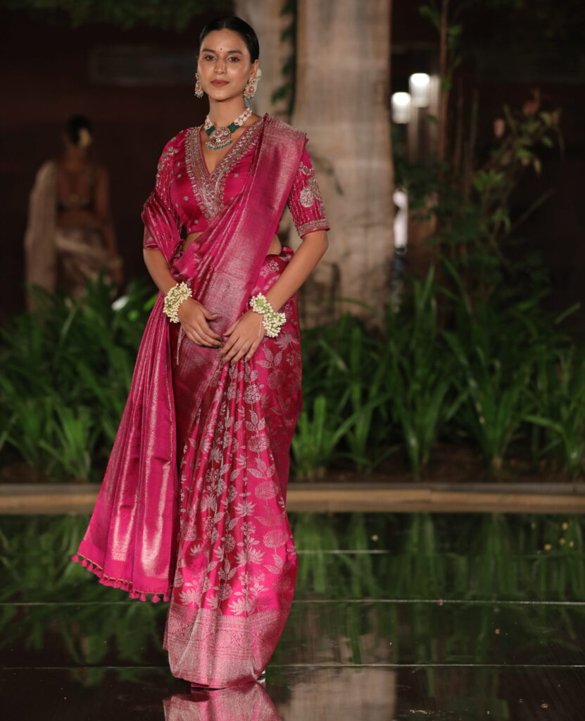 Rani Pink Pure Kanjeevaram Silk Saree with Floral Zari Weaving